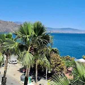 https://n-the-beach-1-almunecar.es-andalucia.com